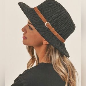 Cute!! Cute!! Oversized Knit Fedoras